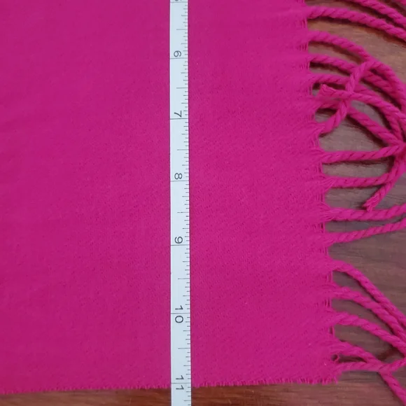 100% Cashmere Hot Pink Fringe Scarf Wrap Shawl Soft Luxury - Picture 2 of 4